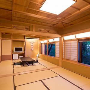 Japanese-Style Deluxe Room FUJI